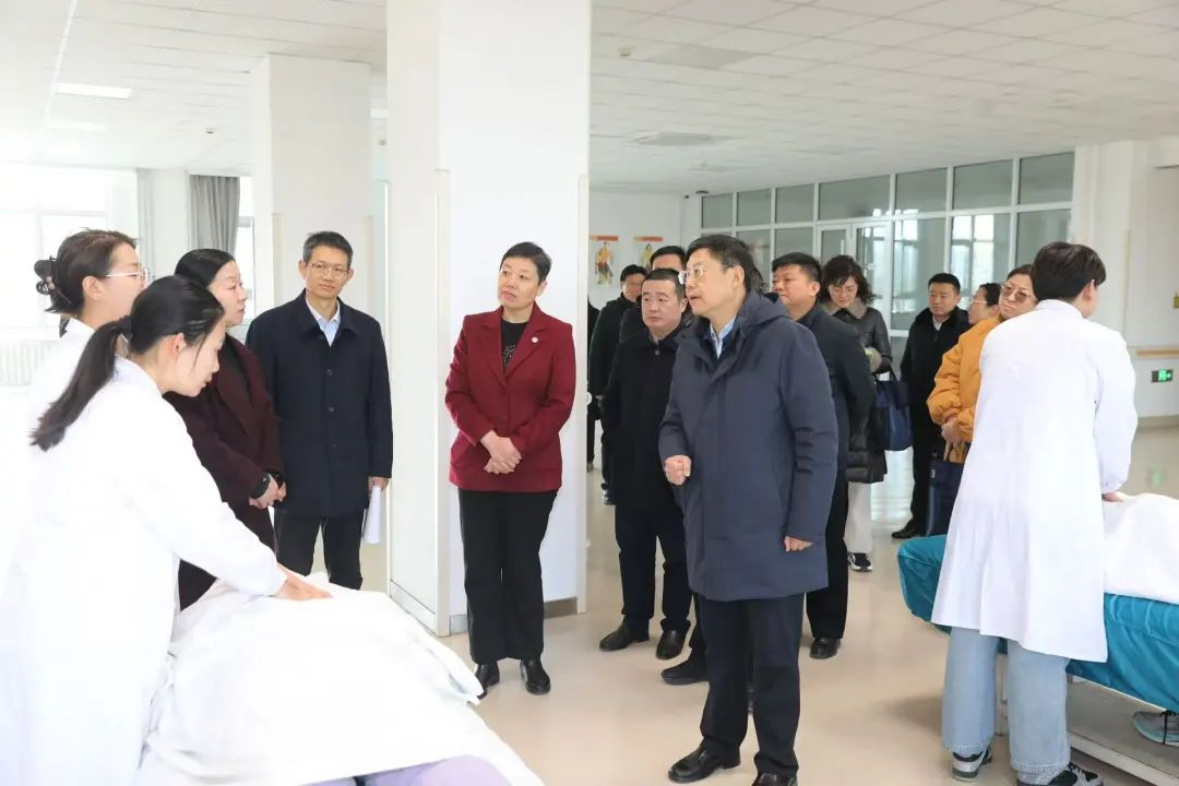 省人大常委会副主任王良在济南、泰安调研特殊教育工作
